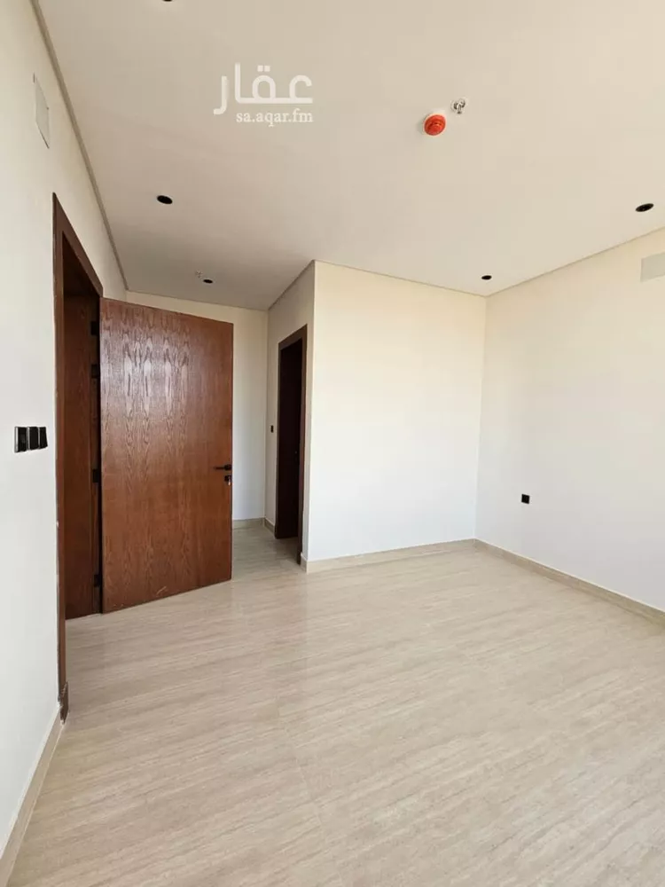 شقة للإيجار في شارع عمير بن سنان بن عرفطة, حي المهدية, مدينة الرياض, منطقة الرياض 6
