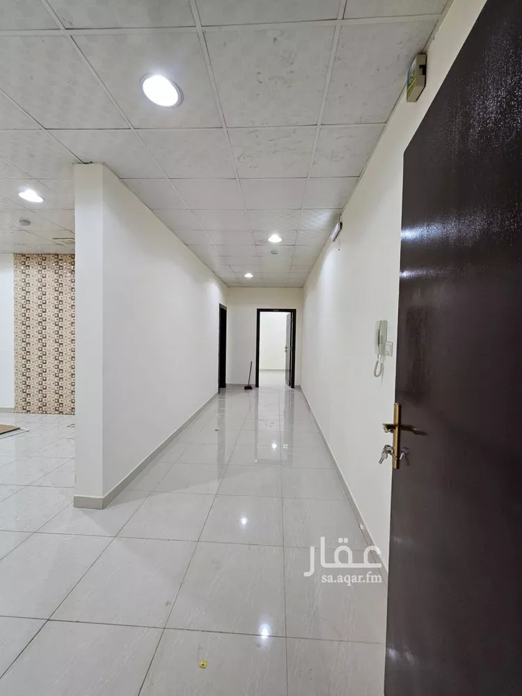 Building for Rent in Riyadh Al Mahdiyah