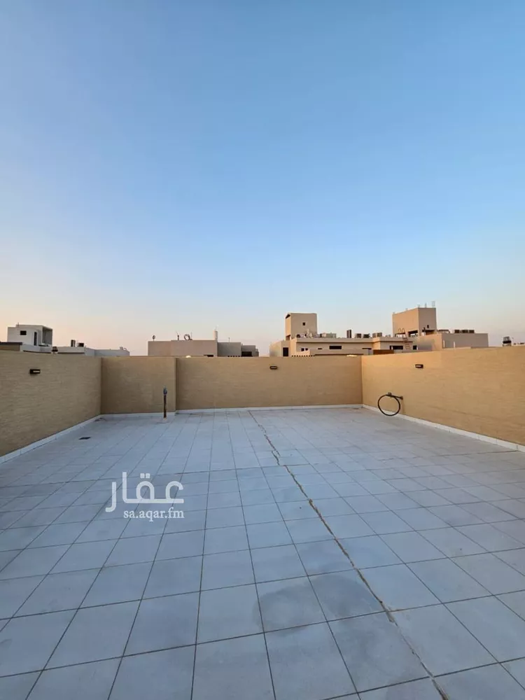 فيلا للإيجار في شارع أحمد مفتي المكي الحنفي, حي المهدية, مدينة الرياض, منطقة الرياض 17