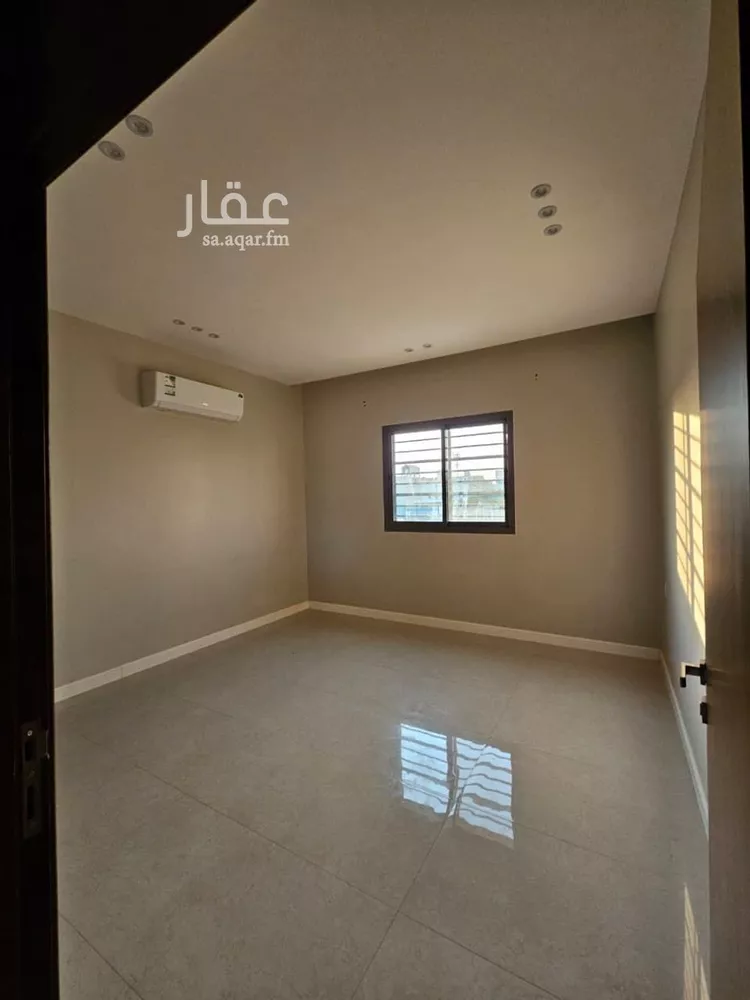 فيلا للإيجار في شارع المبارك بن طاهر, حي المهدية, مدينة الرياض, منطقة الرياض 12