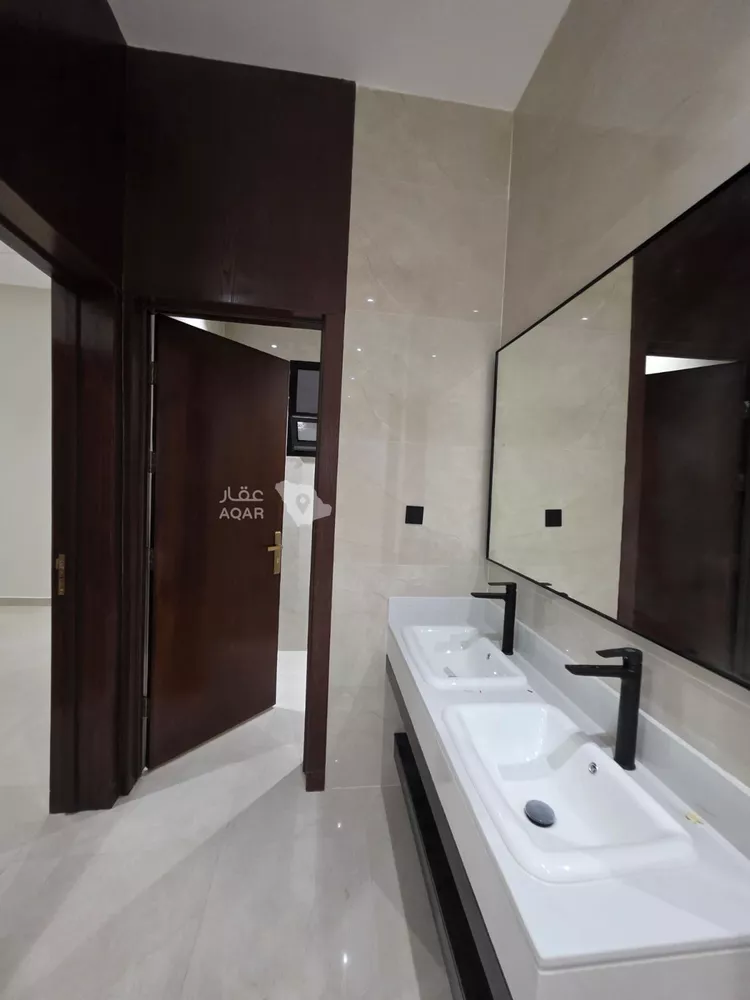 دور للإيجار في شارع عبدالله بن حلوان, حي العريجاء الغربي, مدينة الرياض, منطقة الرياض 12