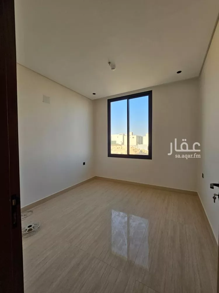 شقة للإيجار في شارع عمير بن سنان بن عرفطة, حي المهدية, مدينة الرياض, منطقة الرياض 9
