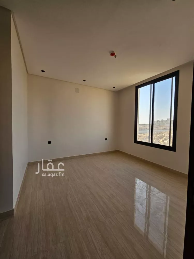 شقة للإيجار في شارع عمير بن سنان بن عرفطة, حي المهدية, مدينة الرياض, منطقة الرياض 7