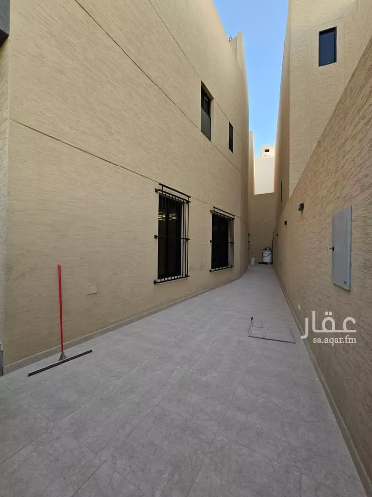 فيلا للإيجار في شارع أحمد مفتي المكي الحنفي, حي المهدية, مدينة الرياض, منطقة الرياض 7