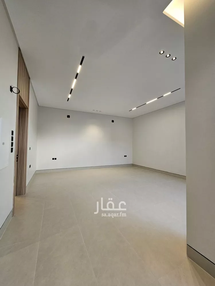 فيلا للبيع في شارع يعقوب الصفار, حي المهدية, مدينة الرياض, منطقة الرياض صورة 3