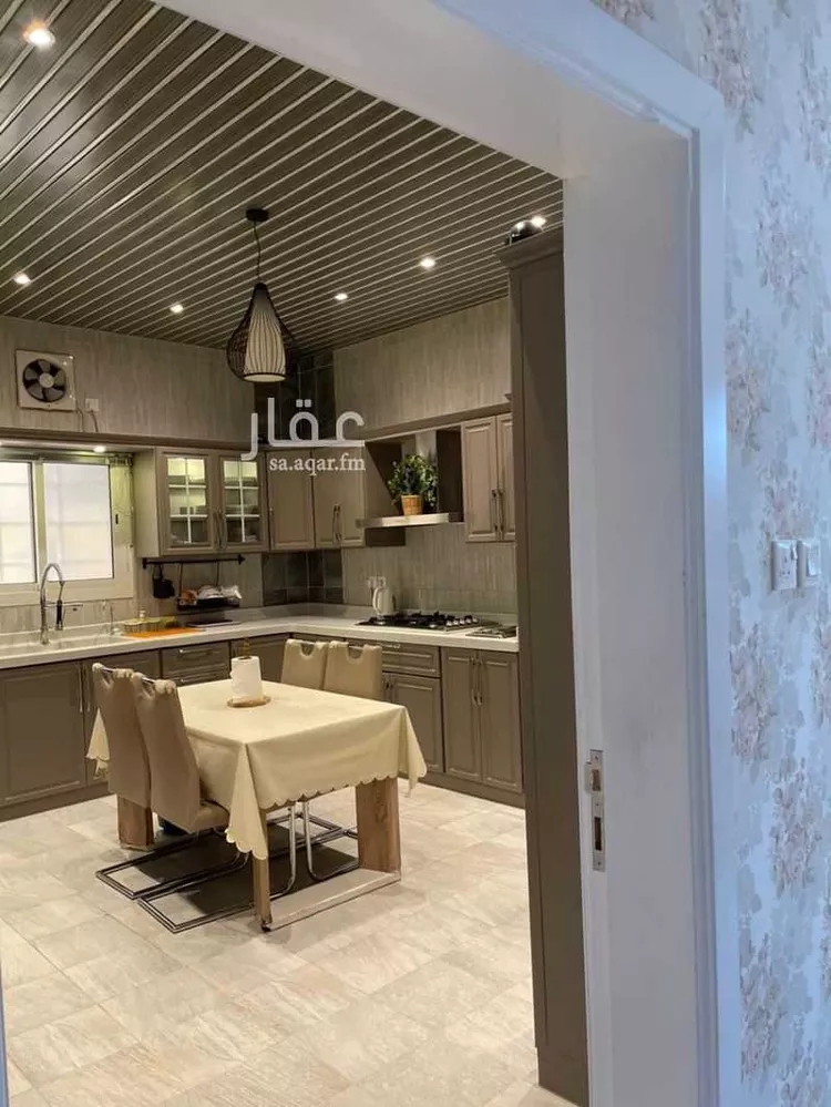 عمارة للبيع في شارع حبيب ابن عدي, حي الياسمين, مدينة الطائف, منطقة مكة المكرمة صورة 3