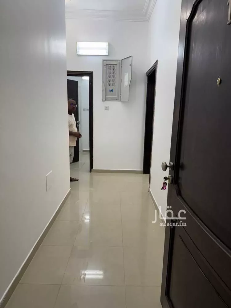 شقة للإيجار في شارع 3000558, حي السوق, مدينة الباحة, منطقة الباحة 12