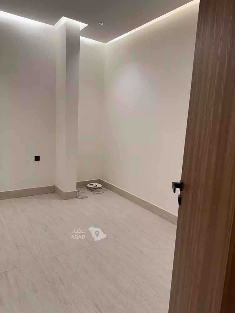 شقة للإيجار في شارع الامير ناصر بن عبدالعزيز, حي الروضة, مدينة الرياض, منطقة الرياض 4