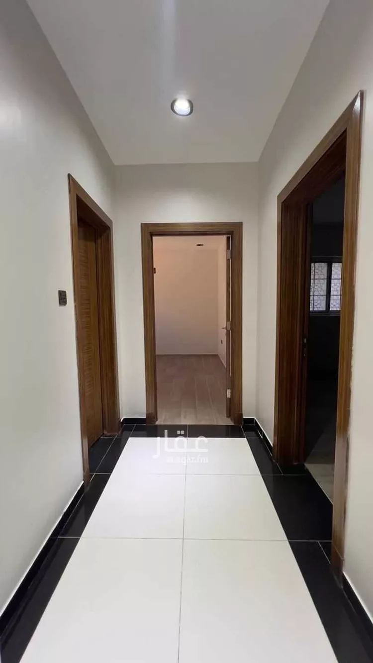 فيلا للإيجار في شارع أشرف, حي شبرا, مدينة الرياض, منطقة الرياض صورة 2