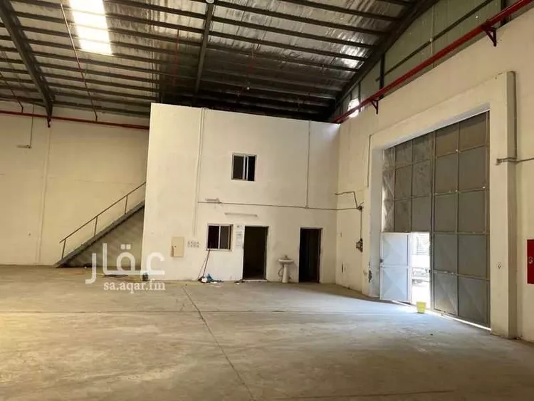 مستودع للإيجار في شارع قارية, حي السلي, مدينة الرياض, منطقة الرياض صورة 2