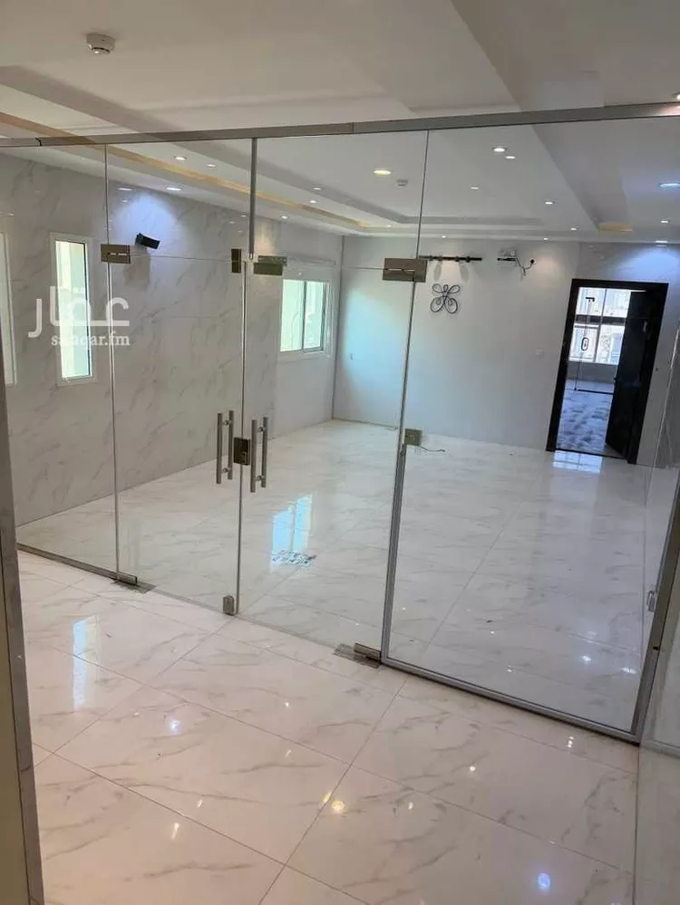 مكتب تجاري للإيجار في شارع طريق الامير محمد بن سعد بن عبد العزيز, حي الملقا, مدينة الرياض, منطقة الرياض