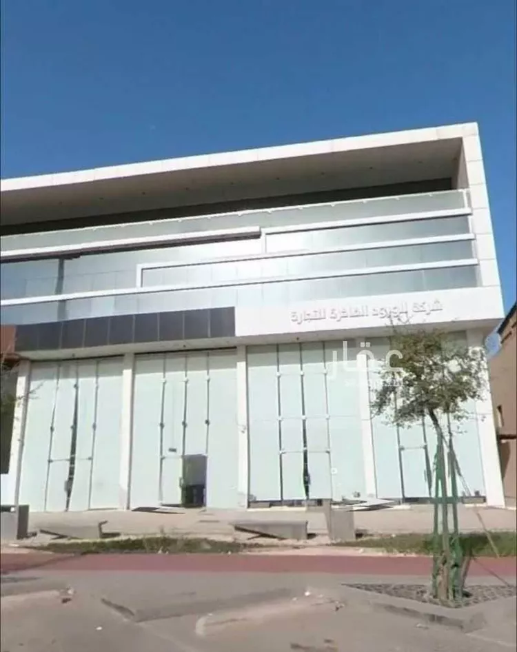 محل للإيجار في شارع طريق الامير محمد بن سعد بن عبد العزيز, حي الملقا, مدينة الرياض, منطقة الرياض