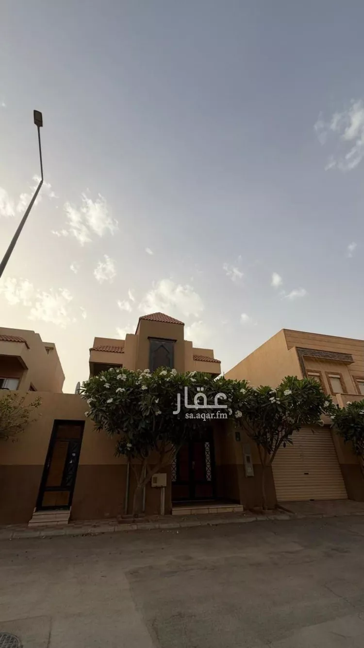 فيلا للبيع في شارع العريفة, حي الياسمين, مدينة الرياض, منطقة الرياض صورة 3