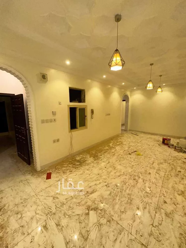 فيلا للإيجار في شارع أبي طاهر الذهبي ، حي الكوثر ، جدة ، جدة