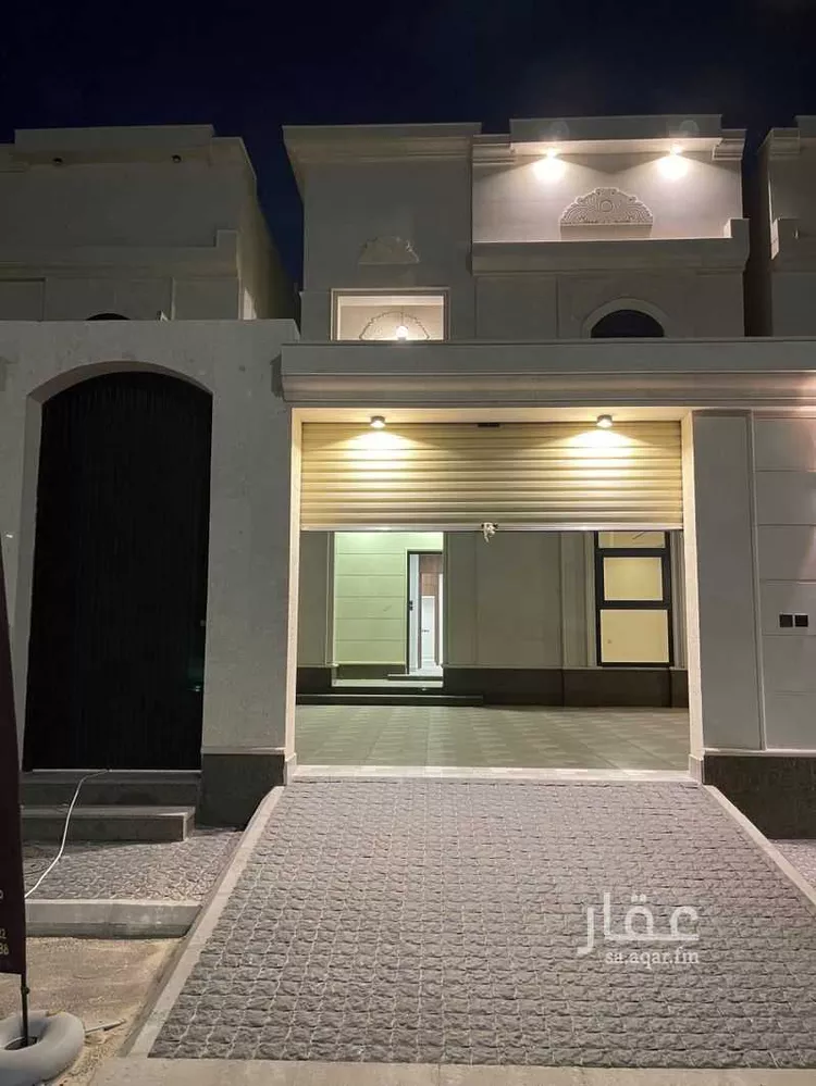 فيلا للبيع في شارع انس الكناني, حي المنار, مدينة الدمام, المنطقة الشرقية صورة 2