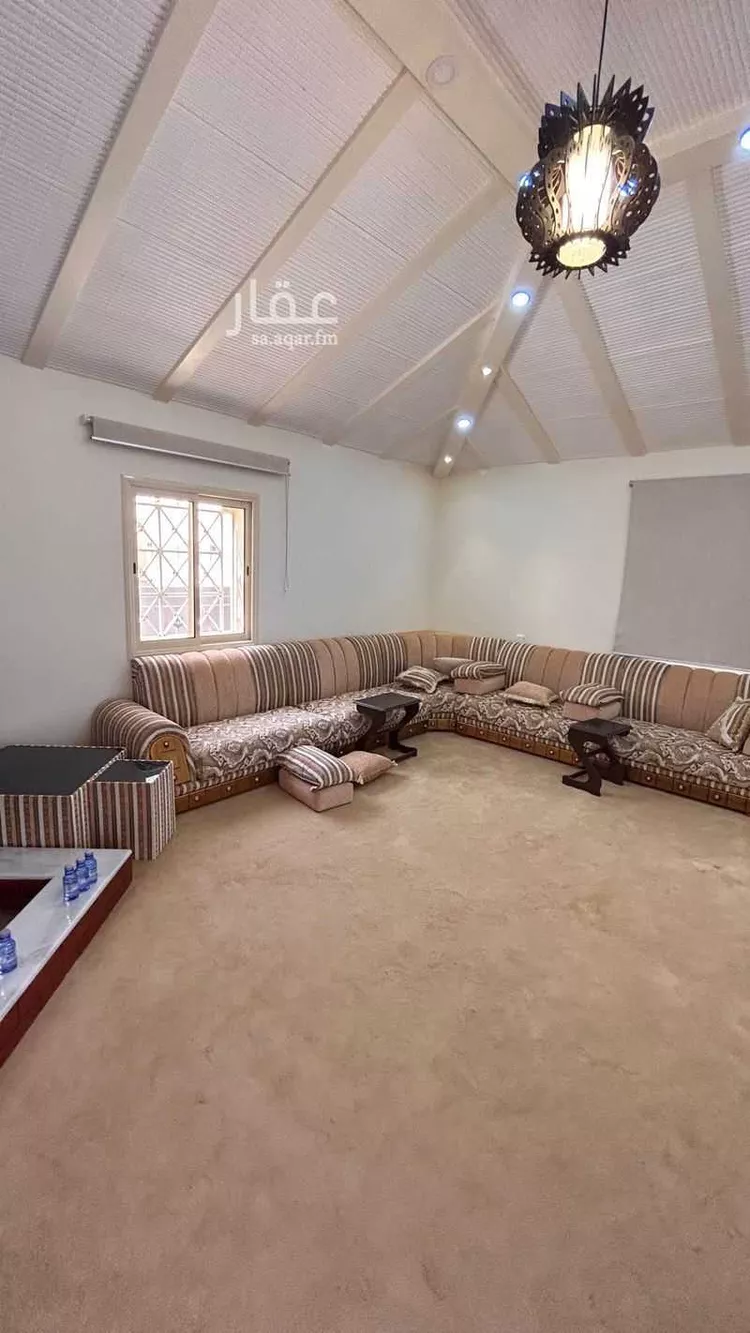 عمارة للبيع في شارع الطرماح بن حكيم, حي البديع, مدينة ابها, منطقة عسير صورة 5
