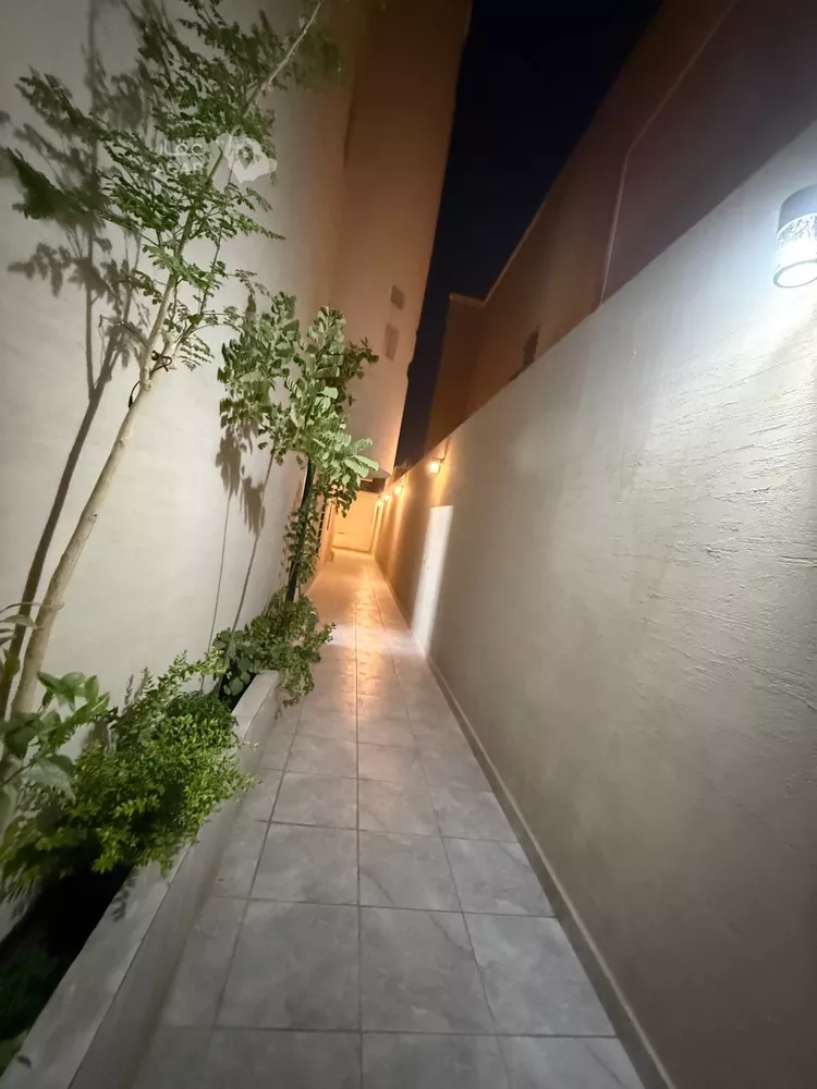 Villa for Sale in Riyadh Al Yasmin 12