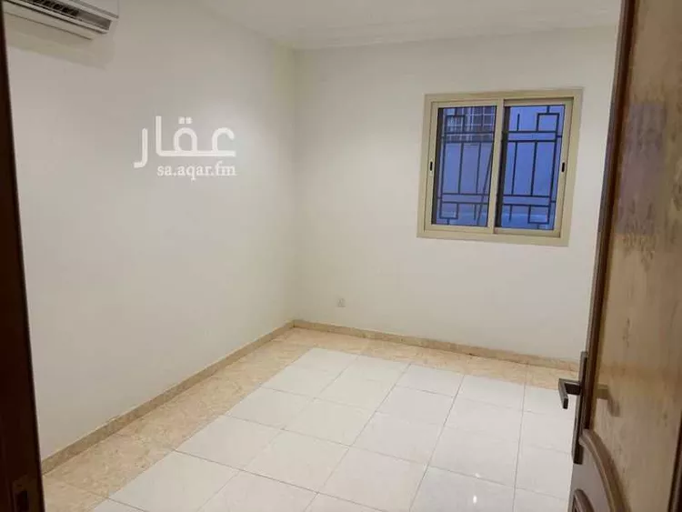 فيلا للإيجار في شارع حمد إبراهيم الحقيل, حي عرقة, مدينة الرياض, منطقة الرياض 7