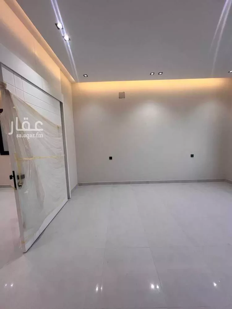 دور للبيع في شارع ممر, حي الفاروق, مدينة الرياض, منطقة الرياض صورة 4