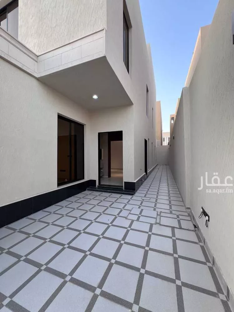 دور للبيع في شارع ابن رشد, حي الفاروق, مدينة الرياض, منطقة الرياض صورة 3