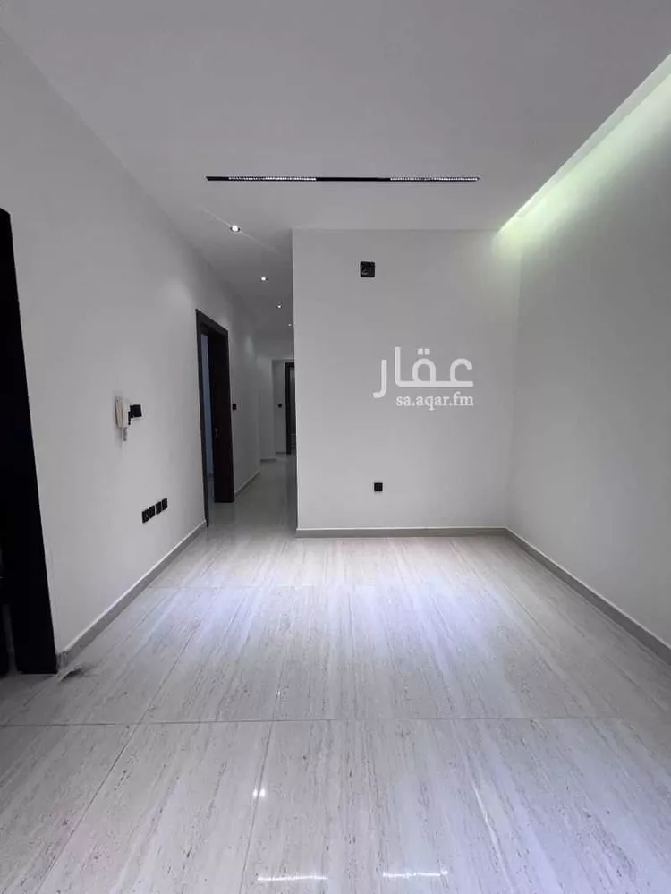 دور للبيع في شارع ابن رشد, حي الفاروق, مدينة الرياض, منطقة الرياض صورة 3