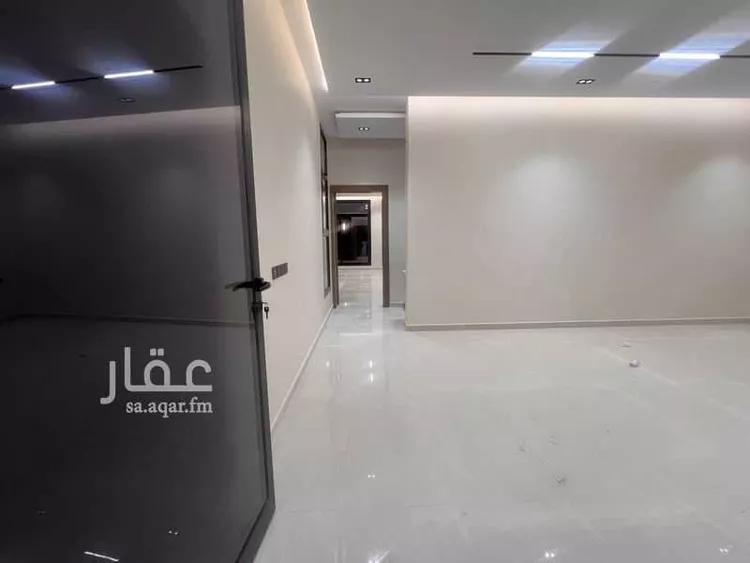 فيلا للبيع في شارع عيد بن محمد الأنصاري, حي الفاروق, مدينة الرياض, منطقة الرياض صورة 3
