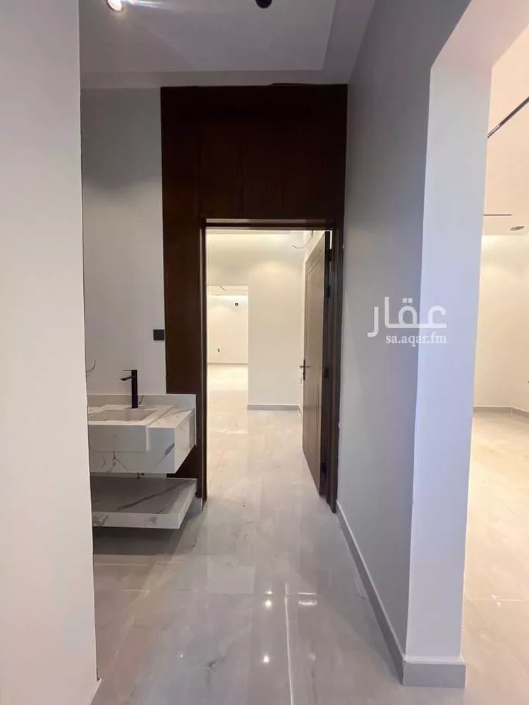 فيلا للبيع في شارع نصيب بن رباح, حي الفاروق, مدينة الرياض, منطقة الرياض صورة 3