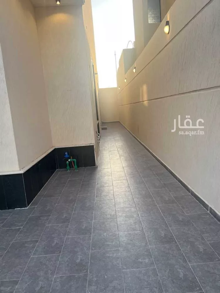 فيلا للبيع في طريق عمر بن الخطاب ، حي الفاروق ، الرياض ، منطقة الرياض صورة 2