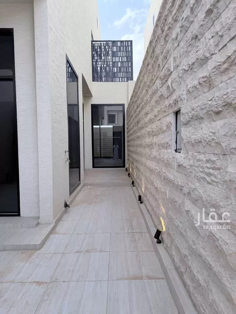فيلا للإيجار في شارع ممر 15, حي الفاروق, مدينة الرياض, منطقة الرياض صورة 2