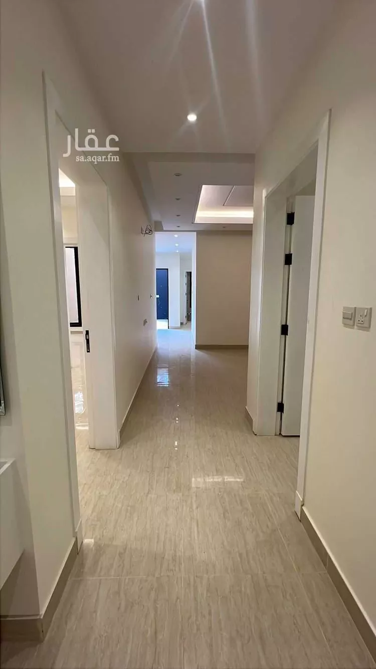 دور للبيع في شارع ابن ذكوان, حي الفاروق, مدينة الرياض, منطقة الرياض صورة 2