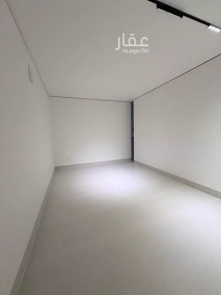 فيلا للإيجار في شارع ممر 20, حي الفاروق, مدينة الرياض, منطقة الرياض 9