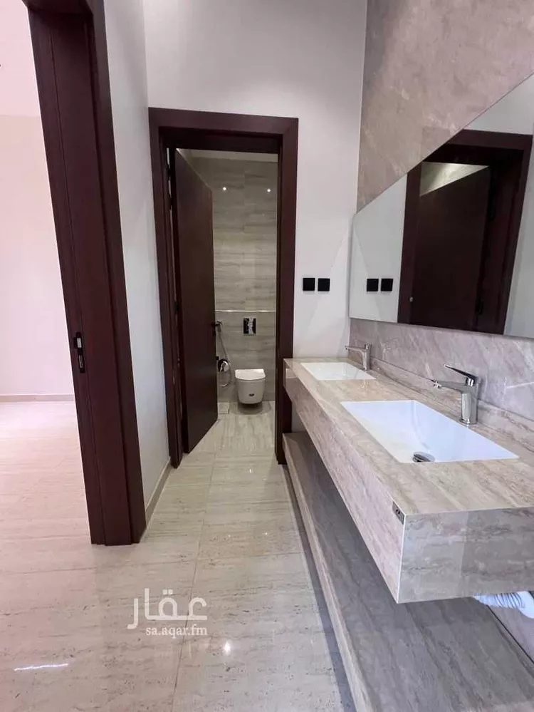 فيلا للبيع في شارع ابن رشد, حي الفاروق, مدينة الرياض, منطقة الرياض صورة 4