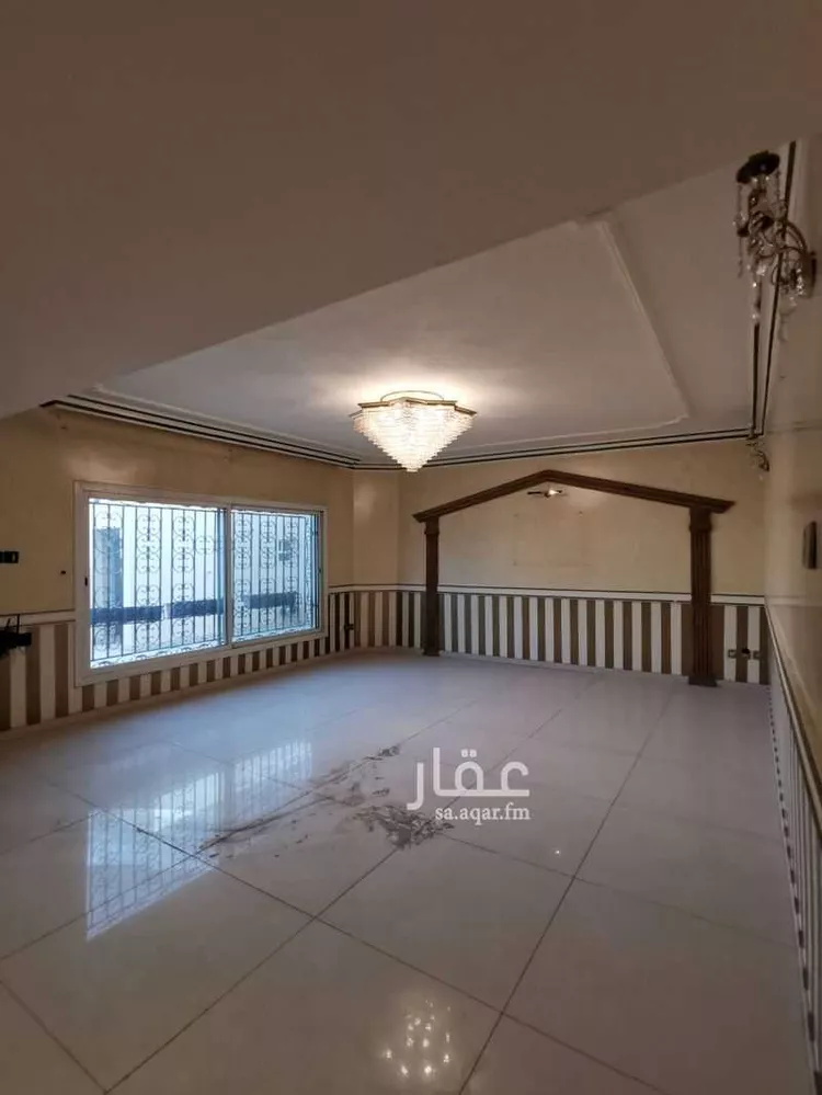 فيلا للبيع في شارع الأشعث بن يزيد, حي الملك فيصل, مدينة الرياض, منطقة الرياض صورة 5