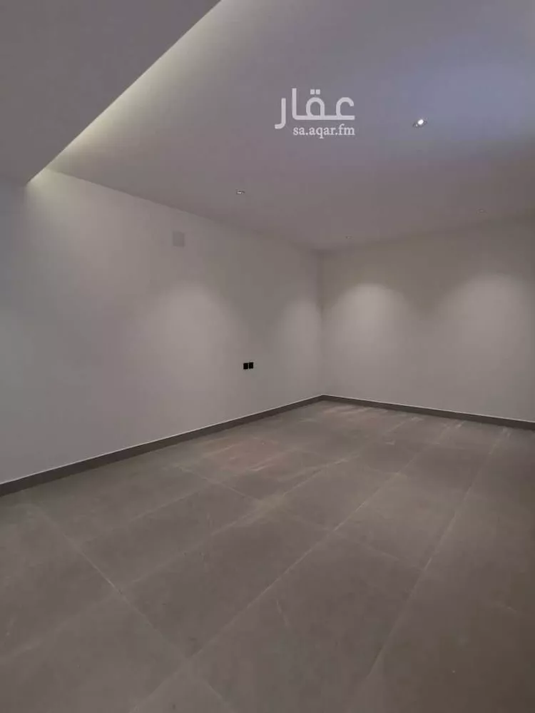 فيلا للبيع في شارع أبي عروة, حي المهدية, مدينة الرياض, منطقة الرياض 7