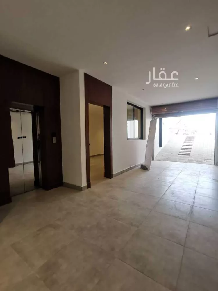 فيلا للبيع في شارع أبي عروة, حي المهدية, مدينة الرياض, منطقة الرياض صورة 5