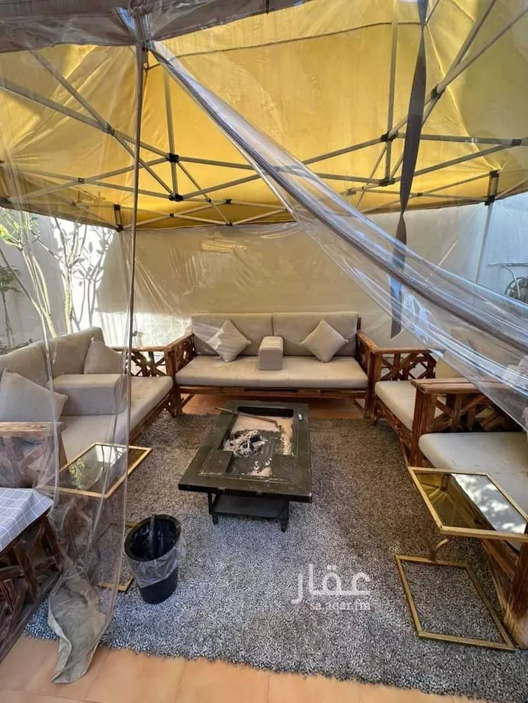 فيلا للبيع في شارع على بن سعيد, حي إشبيلية, مدينة الرياض, منطقة الرياض صورة 3