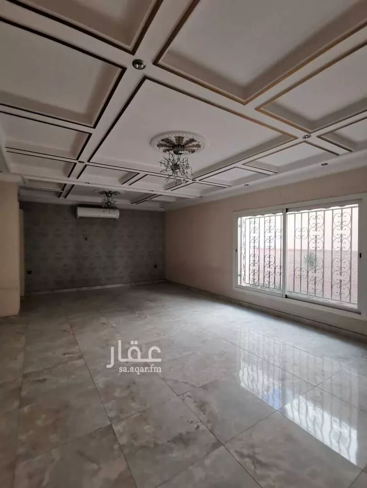 فيلا للبيع في شارع الأشعث بن يزيد, حي الملك فيصل, مدينة الرياض, منطقة الرياض 8