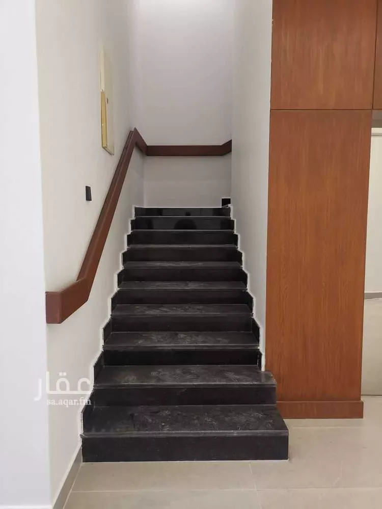 فيلا للبيع في شارع أبي عروة, حي المهدية, مدينة الرياض, منطقة الرياض 12