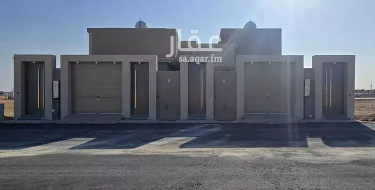 فيلا للبيع في حي القرينة الجديدة, مدينة حريملاء, منطقة الرياض