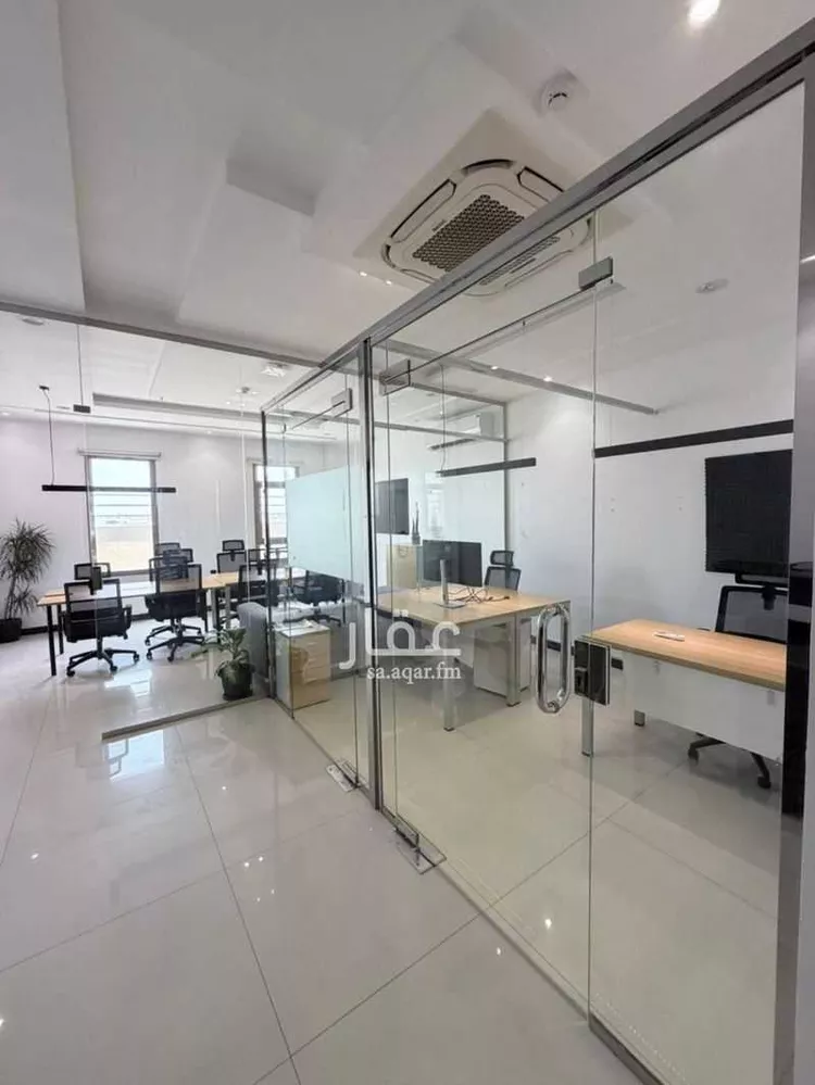 Commercial Office for Rent in Riyadh Al Arid صورة 3