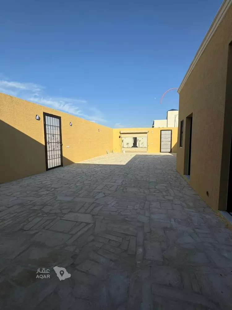 Rest House for Sale in Thadiq Al Janadriyah