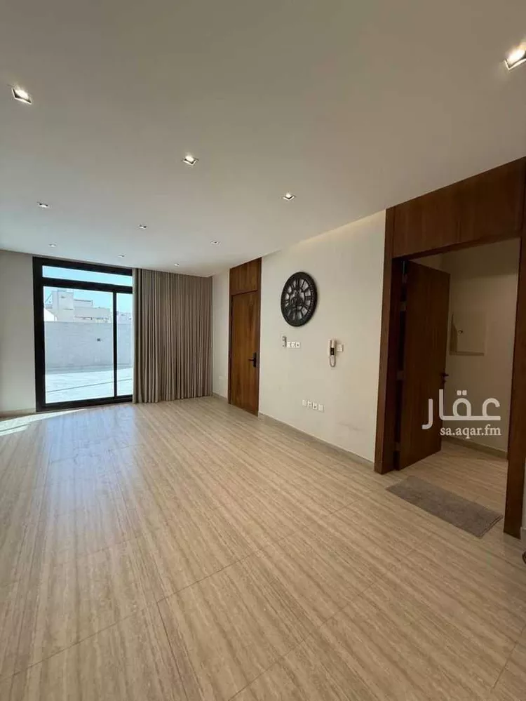 دور للبيع في شارع عبدالعزيز الشعيبي, حي الوادي, مدينة الرياض, منطقة الرياض صورة 2