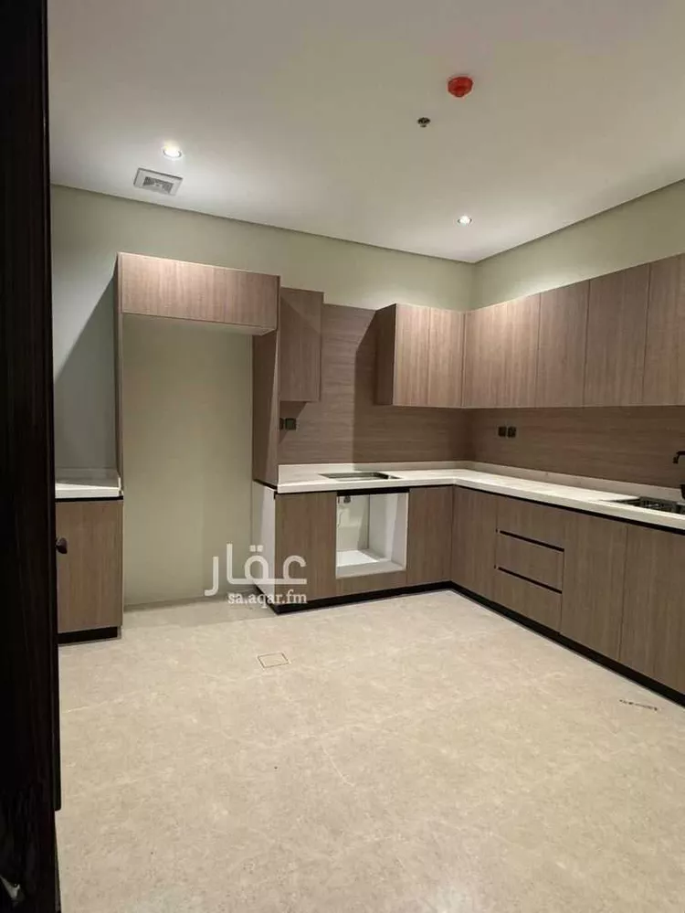 شقة للبيع في شارع احمد بن عجيان, حي طيبة, مدينة الدمام, المنطقة الشرقية صورة 4