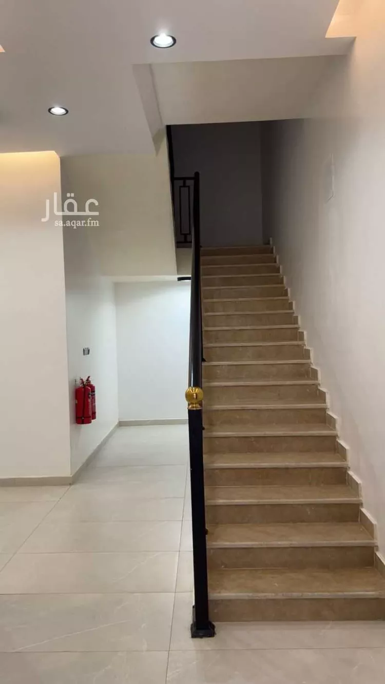 Building for Rent in Riyadh Tuwaiq صورة 3