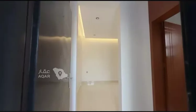 شقة للبيع في شارع جبل المدار, حي القادسية, مدينة الرياض, منطقة الرياض 8