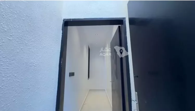 فيلا للبيع في شارع جبل المدار, حي القادسية, مدينة الرياض, منطقة الرياض 11