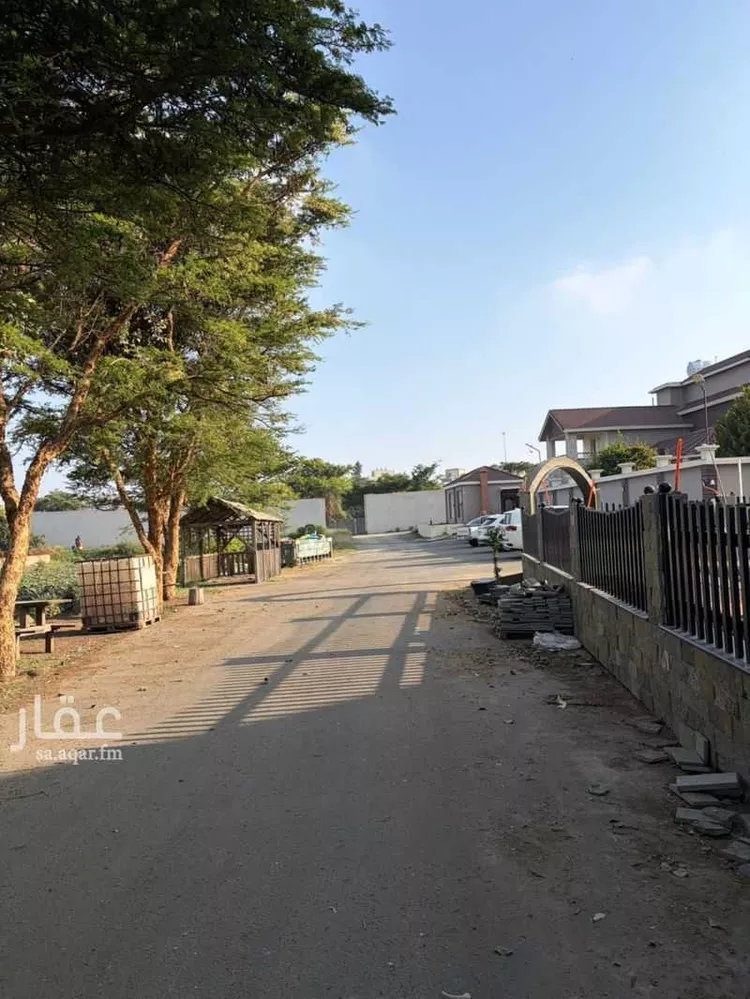 أرض للبيع في شارع ممر العمق, حي الربوة, مدينة أبها, منطقة عسير صورة 5