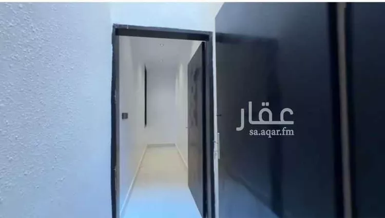 فيلا للبيع في شارع جبل المدار, حي القادسية, مدينة الرياض, منطقة الرياض 11