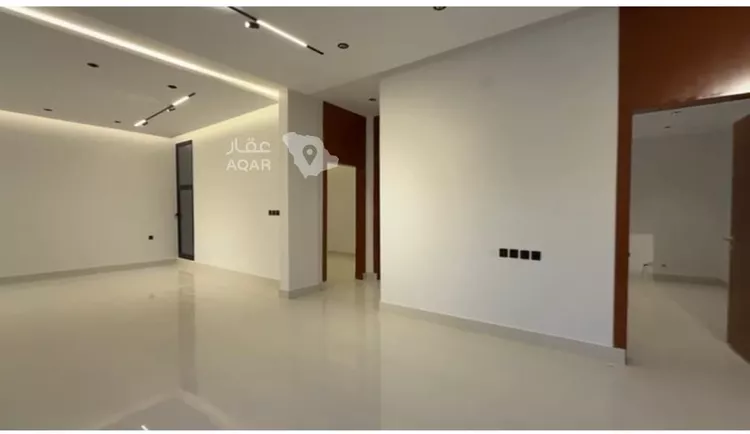 فيلا للبيع في شارع جبل المدار, حي القادسية, مدينة الرياض, منطقة الرياض 15