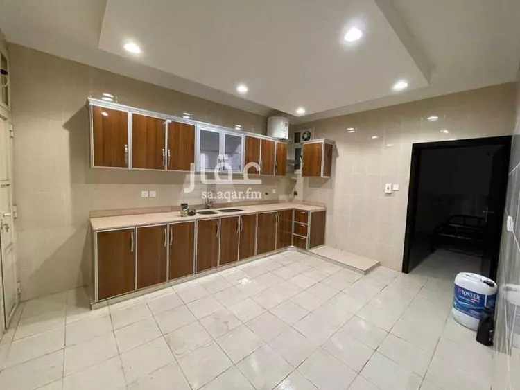 شقة للبيع في شارع كعب بن عجرة, حي المروج, مدينة أبها, منطقة عسير صورة 5